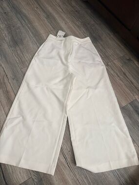 Zara Wide Leg Pants in White
